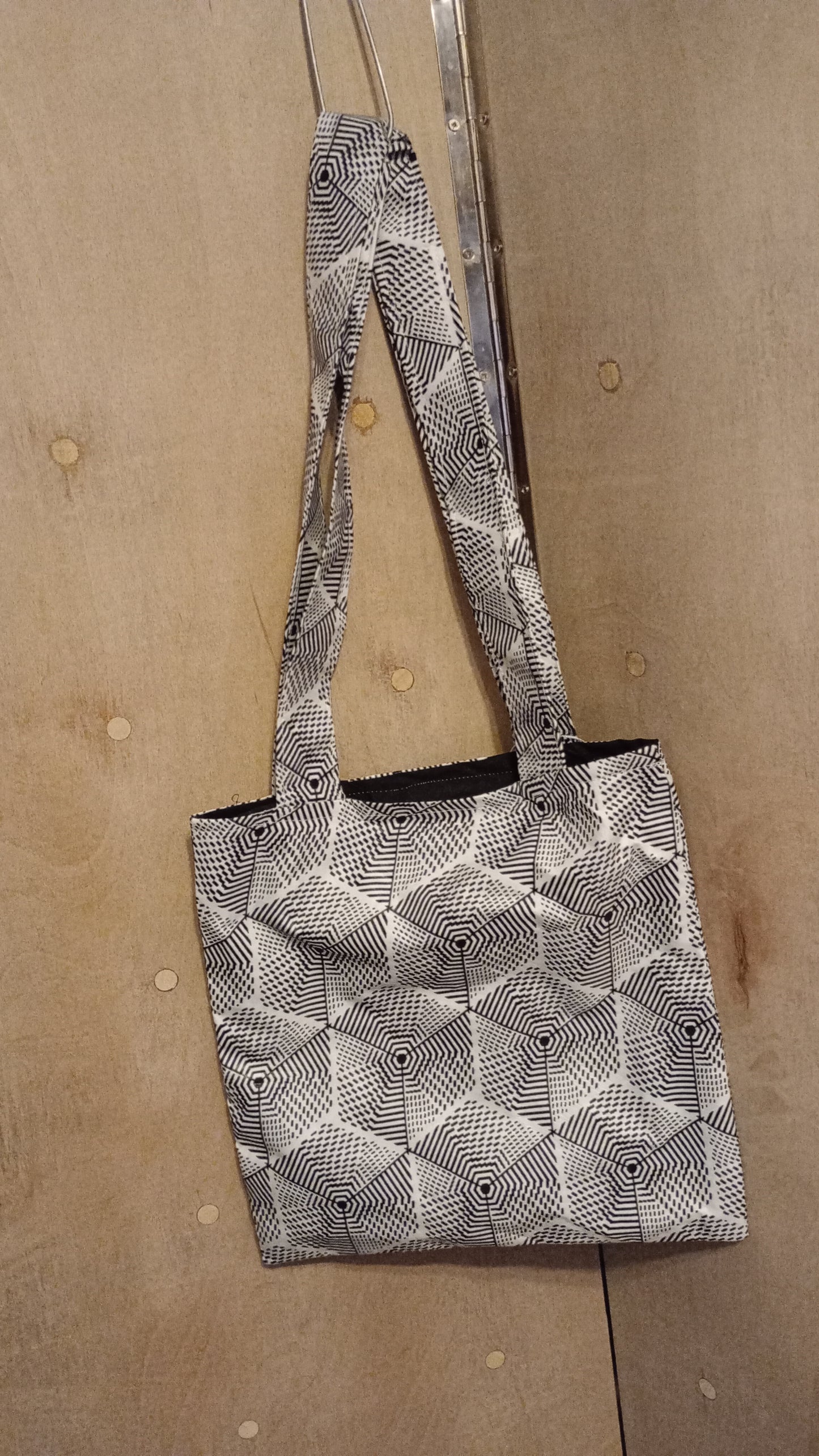 White and Black Ankara Tote Bag - Grace Joyz Fashion